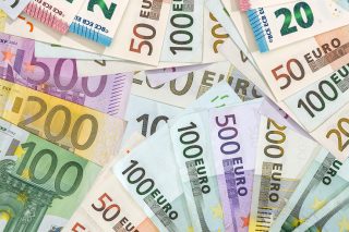 euros pleonasma